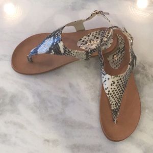 🔥DAY SALE🔥T-Strap Faux Vintage Leather Thong!